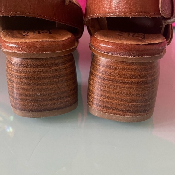 Miz Mooz Leather Sandals 2”  Stacked Block Heel Size 37 - Picture 5 of 13